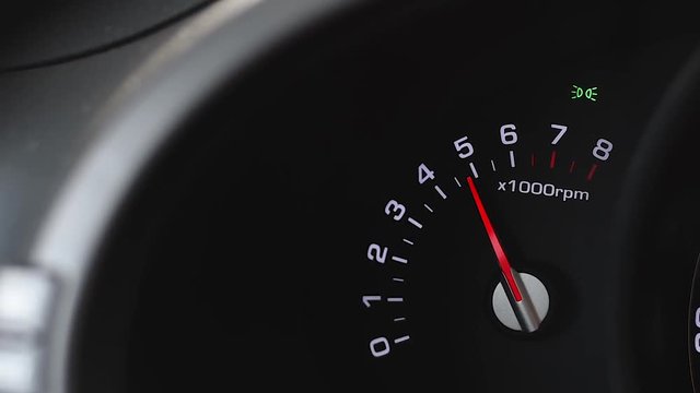 Tachometer readings during a quick ride through the city. Increasing engine speed is shown on the tachometer.