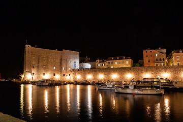 Fototapeta na wymiar Dubrovnik Harbour at Night