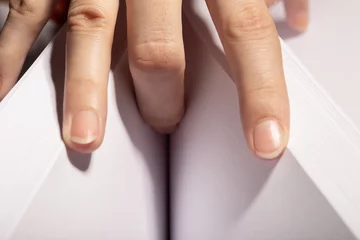 Hand im Schritt © tugolukof