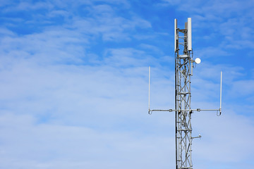 Mobile internet mast.