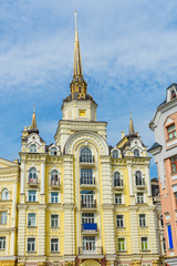 Fototapeta na wymiar Beautiful houses in elite city district Vozdvizhenka. Kiev, Ukraine