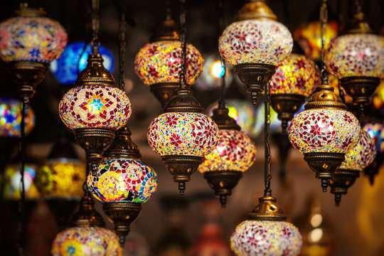 Oriental lamps in brass with colorful glasses