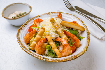 salad caesar with shrimps