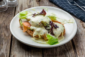 Bruschetta with salmon and cheese