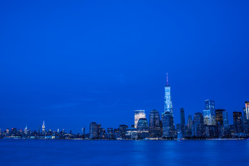 Fototapeta na wymiar New york skyline at night