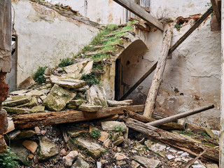 Raixeta, abandoned farmhouse