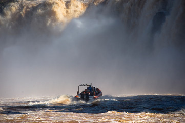 cascata di iguazu