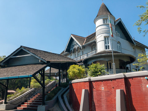 Bogyoke Aung San Museum