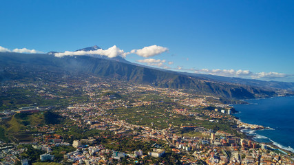 Fototapeta premium view of puerto de la cruz tenerife