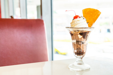 chocolate sundae ice-cream