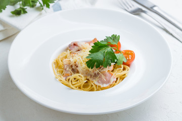 Spaghetti Carbonara with bacon