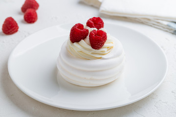 dessert Anna Pavlova