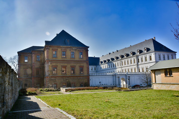 Fototapeta na wymiar Blick auf Schlosshof