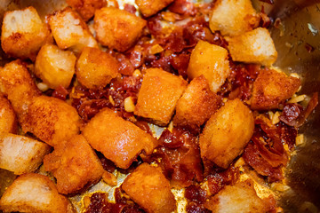 Stir fried garlic, ham and bread