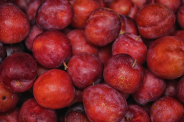 red apples in the market