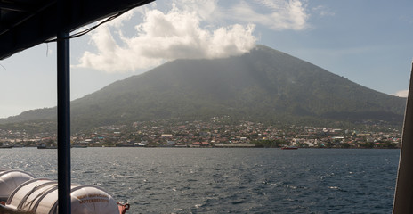 Vulkan, Insel, Indonesien © Andreas Gruhl