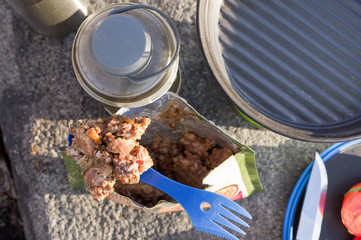 Warming sublimated food. Sublimated food and tourist dishes.