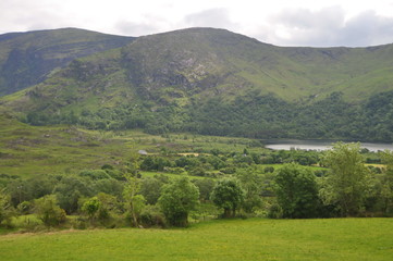 Obraz premium A Lake in Kerry, Ireland