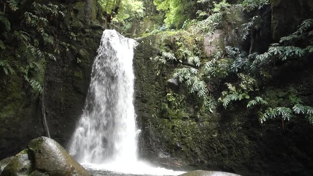 Wasserfall Salto do Prego bei Faial da Terra