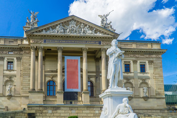 Hessisches Staatstheater