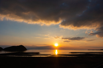 Obraz premium 瀬戸内の片隅の日の出DSC0311