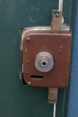 SERRURE ANCIENNE
