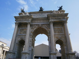 Fototapeta na wymiar Triumphal Arch in Milan
