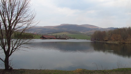 beautbeautiful lake among small mountainsiful lake among small mountains