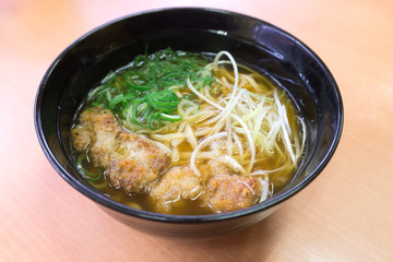 マグロ醤油ラーメン