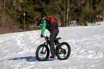 loisirs hiver - vtt sur neige