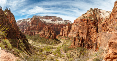 Panorama über dem Canyon im Zion National Park, Utah
