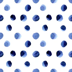 Papier peint Polka dot Modèle sans couture dessiné à la main avec des pois simples aquarelle bleu indigo. Isolé sur fond blanc. Cercle moderne bleu marine. Formes rondes peintes, taches, cercles, gouttes. Design mignon pour la décoration.