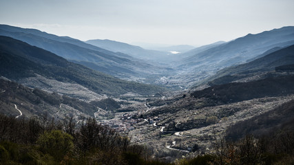 Overview of the Jerte Valley, during the thousands of cherry trees bloom