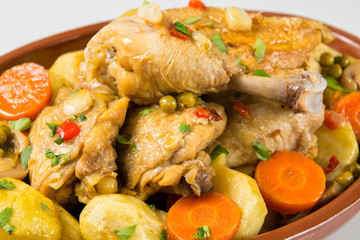 Pollo guisado