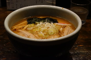 豚骨ラーメン