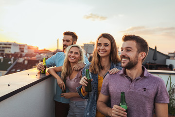 Obraz premium Enjoying the view and the start of the weekend