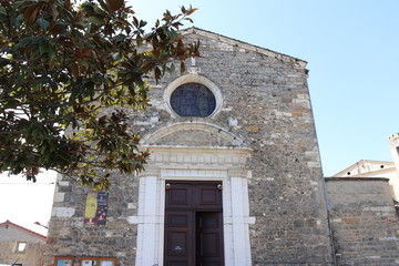 VILLE DE IRIGNY - RHONE - EGLISE SAINT ANDRE