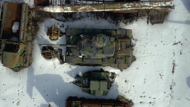 Slow reveal of various military technology in museum [4K] [30 fps]