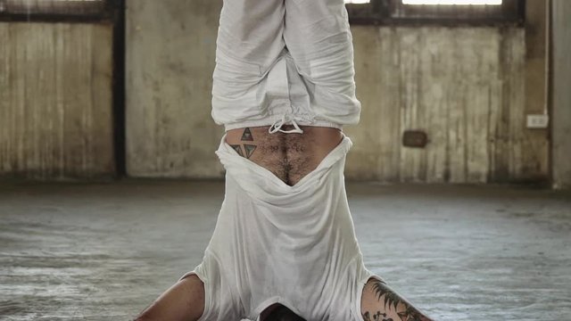 Steady headstand