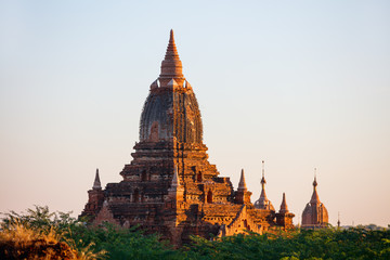 Fototapeta premium Stunning landscape of Bagan temples