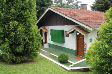 chalet four