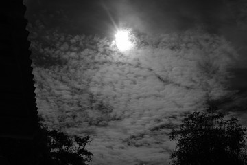 Cielo con nubes B&W