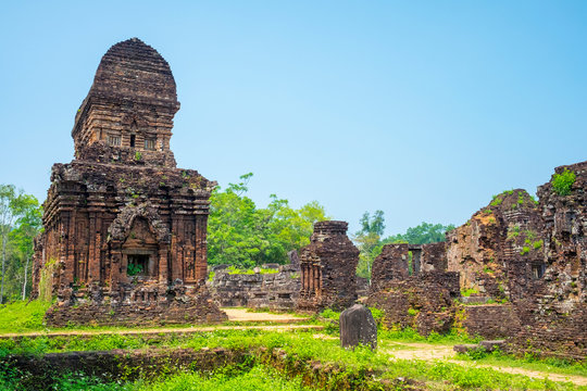 My Son ruins Cham temps site, Vietnam