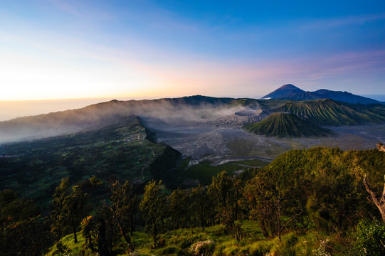 Indonesia, Java, Bromo Tengger Semeru National Park, Mount Bromo volcanic crater at sunrise