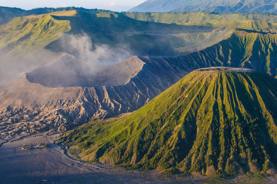 Indonesia, Java, Bromo Tengger Semeru National Park, Mount Bromo volcanic crater at sunrise