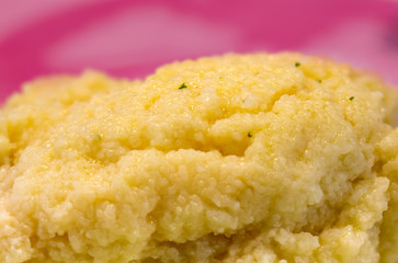 Griesnockerlsuppe Weizengrieß Detail Hintergrund