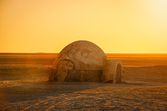.futuristic dome building in the Sahara desert place of shooting the fourth episode of Star Wars