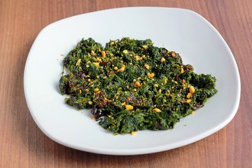 Espinacas rehogadas con huevo