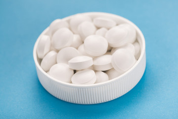 Fototapeta na wymiar Medical white pills