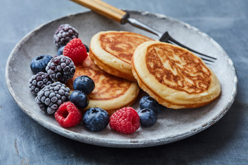 Brunch pancakes with berries